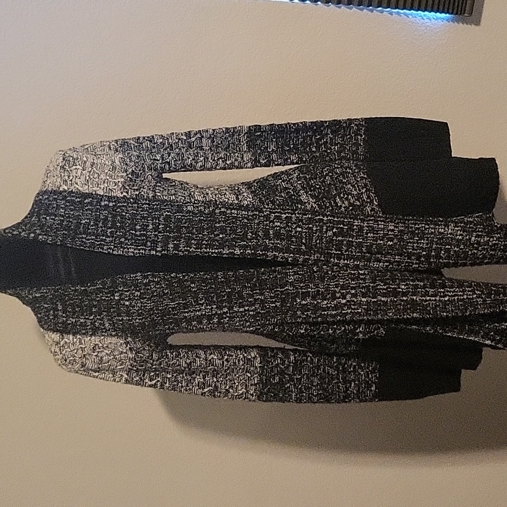PattyBoutik Cardigan sweater